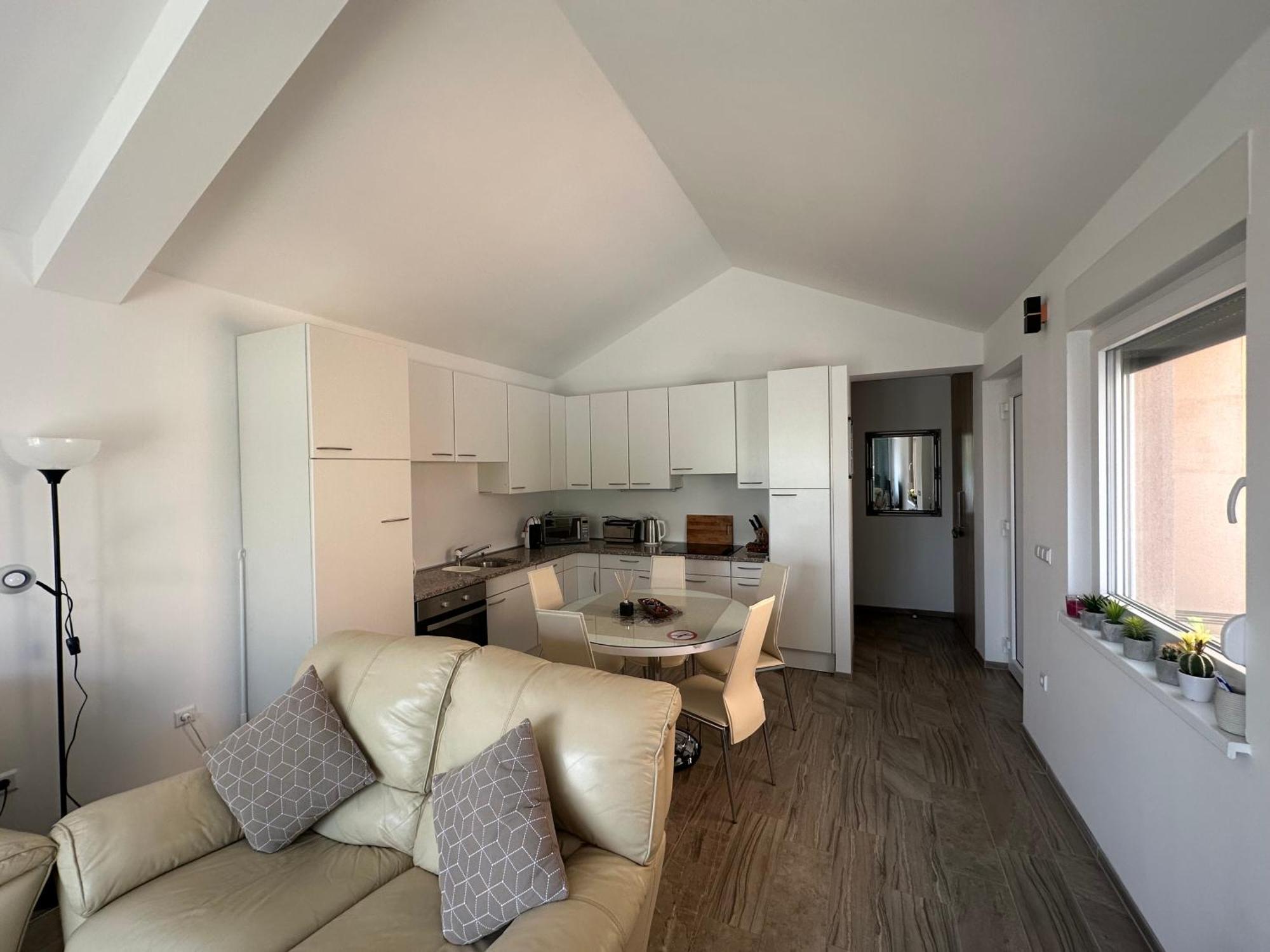 Harmony Vir Luxurioes Ausgestattete Ferienwohnung Mit 65M2 Exterior foto